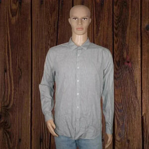 Calvin Klein | Men's Slim Fit Collard Button Down Dress Shirt Size Large